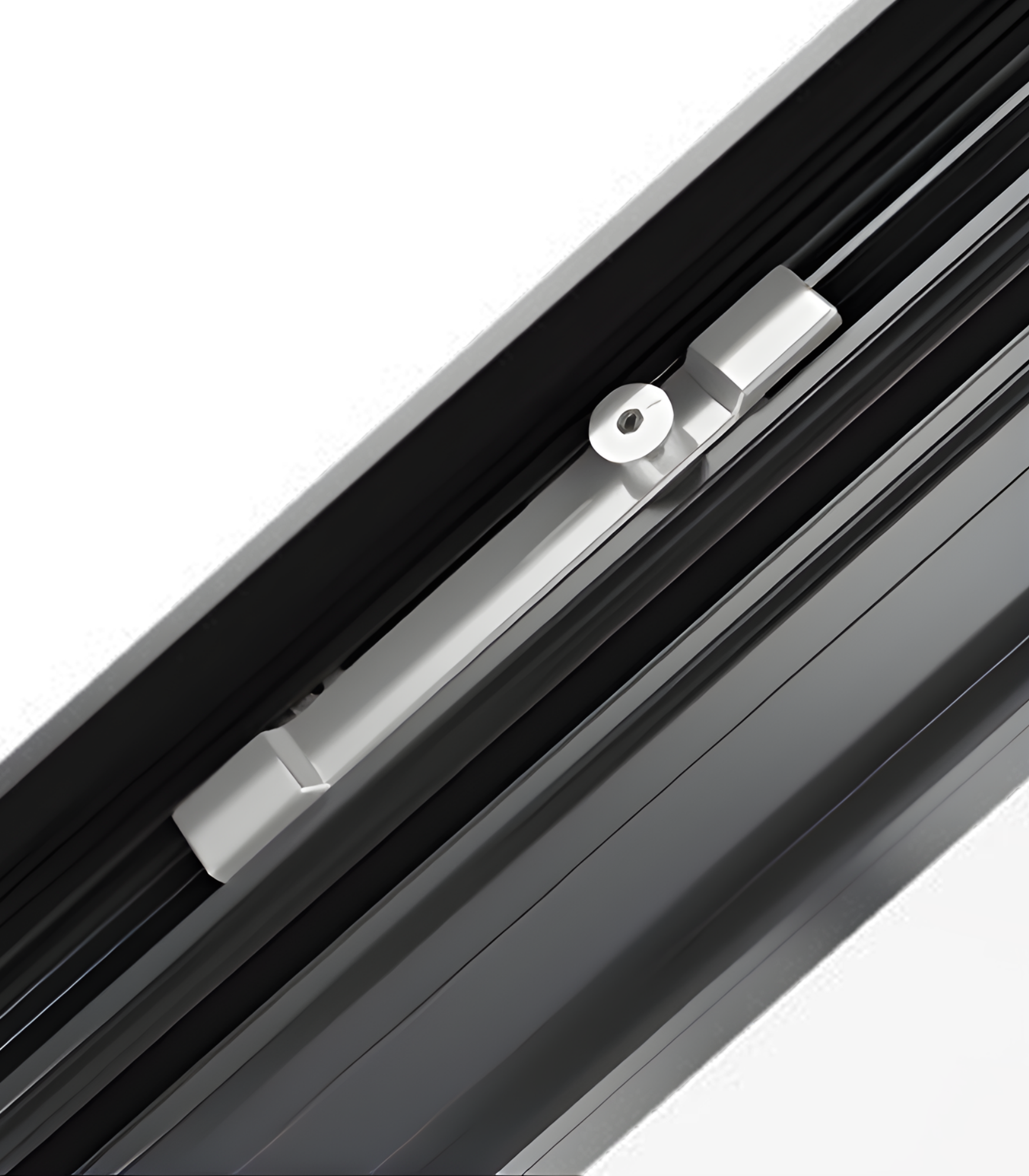 VLX 80 Awning Window in Miami, FL | Westlight Windows Miami - detail 4